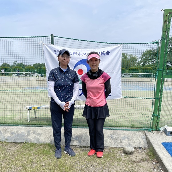 女子準優勝